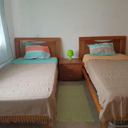 T2 Paredes Da Vitoria Casa vacanze *